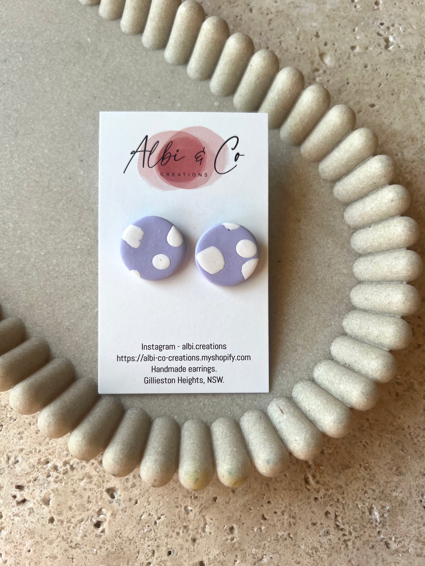 2cm Purple & White Patch Stud