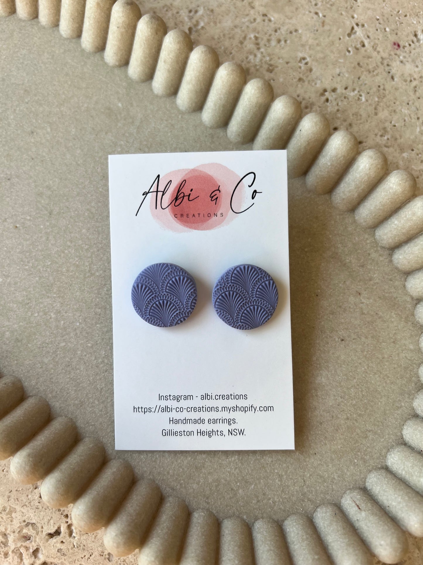2cm Blue / Purple Fan Stud