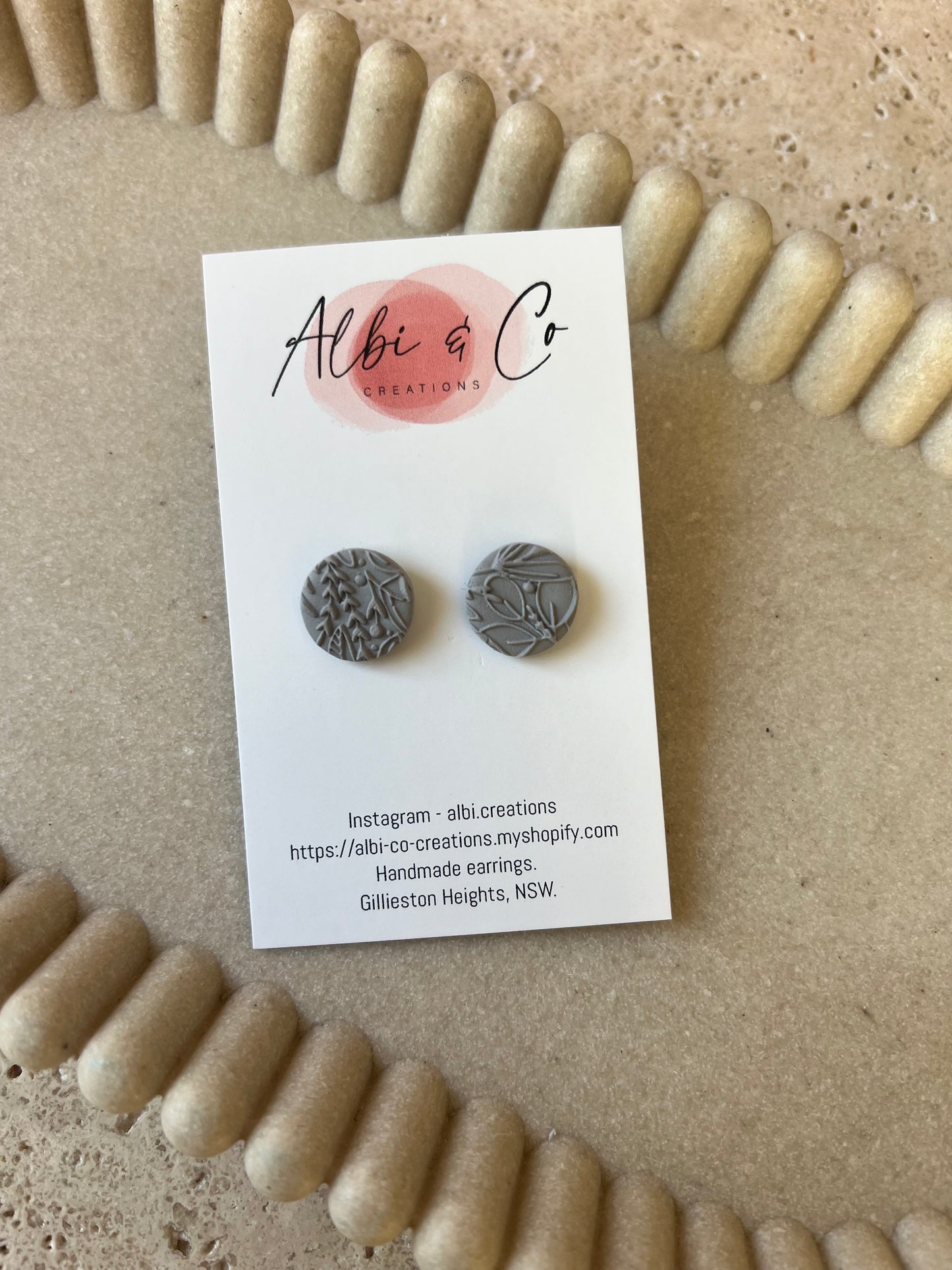 1.5cm Grey Sadie Stud