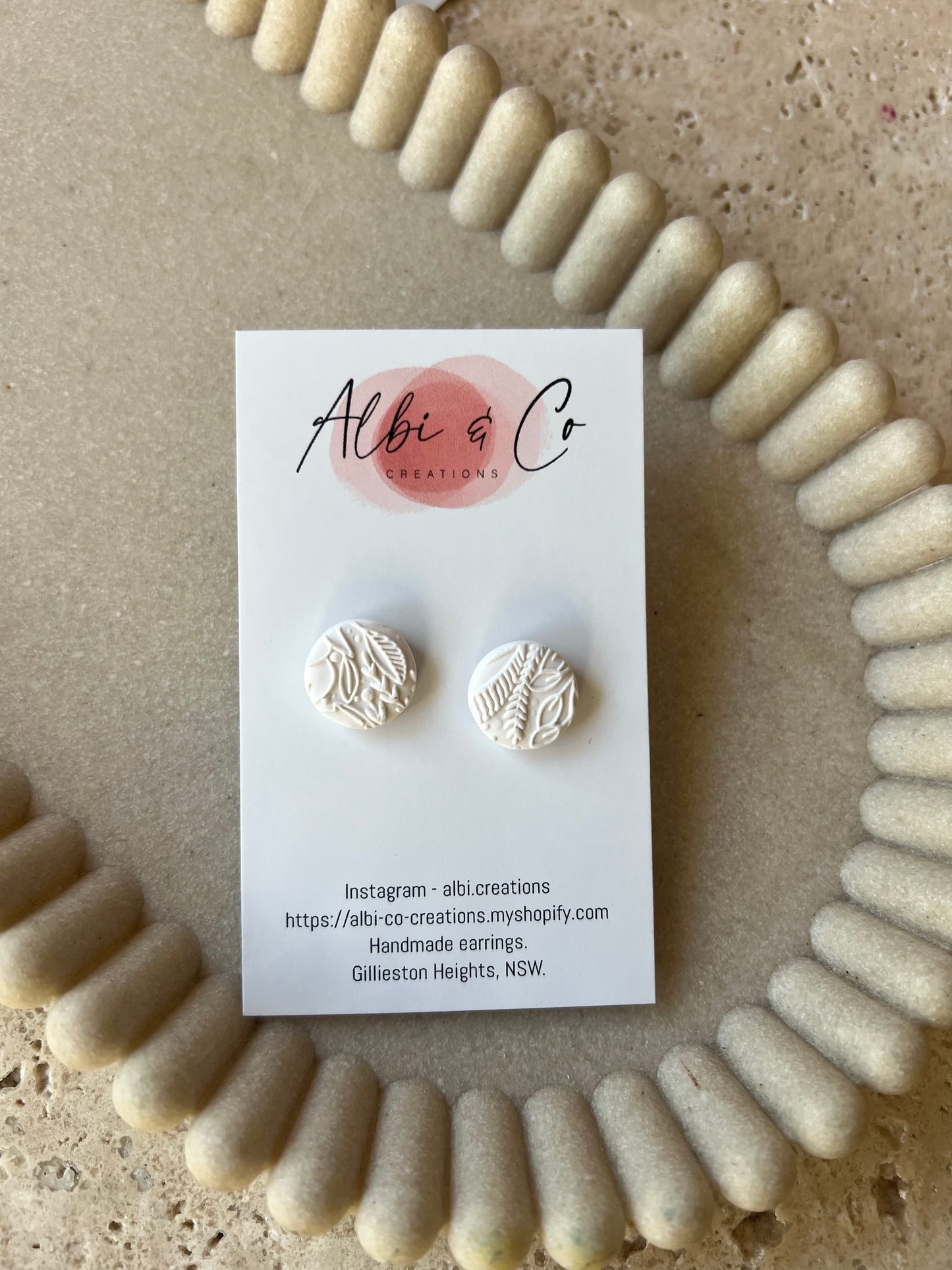 1.5cm White Sadie Stud