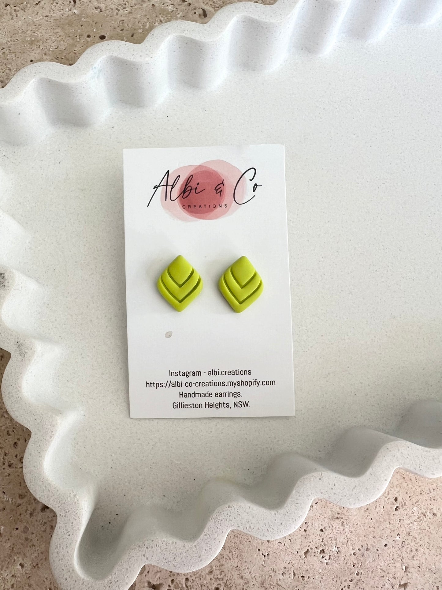 1.5cm Lime Lila Stud