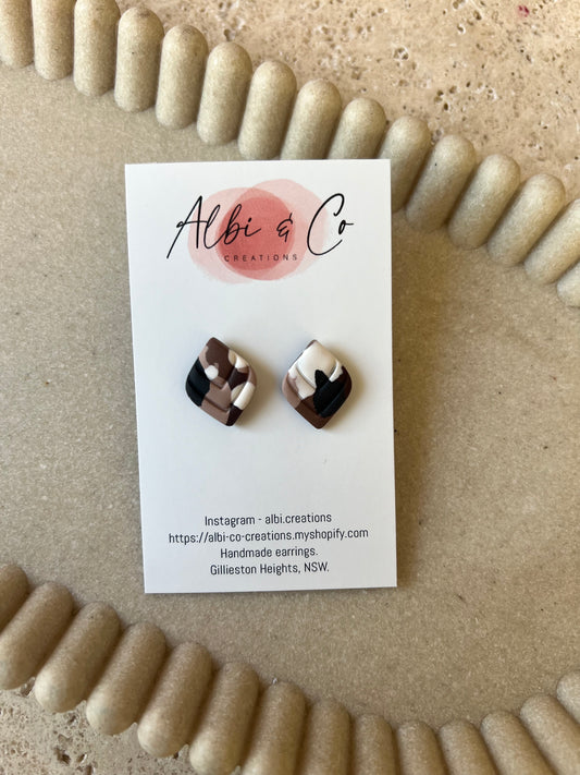 1.5cm Patch Mila Stud