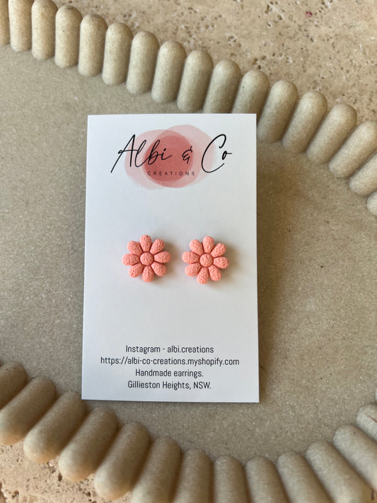 1.5cm Coral Flower Stud