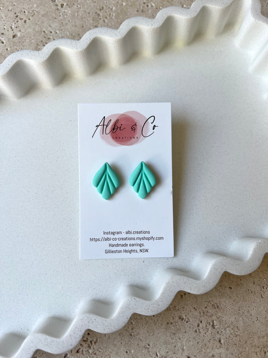 2cm Aqua Mila Stud