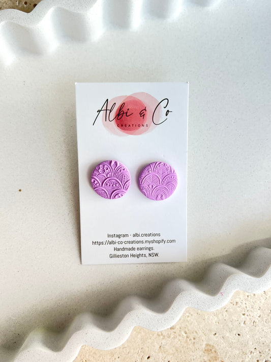 2cm Lilac Lyrah Stud