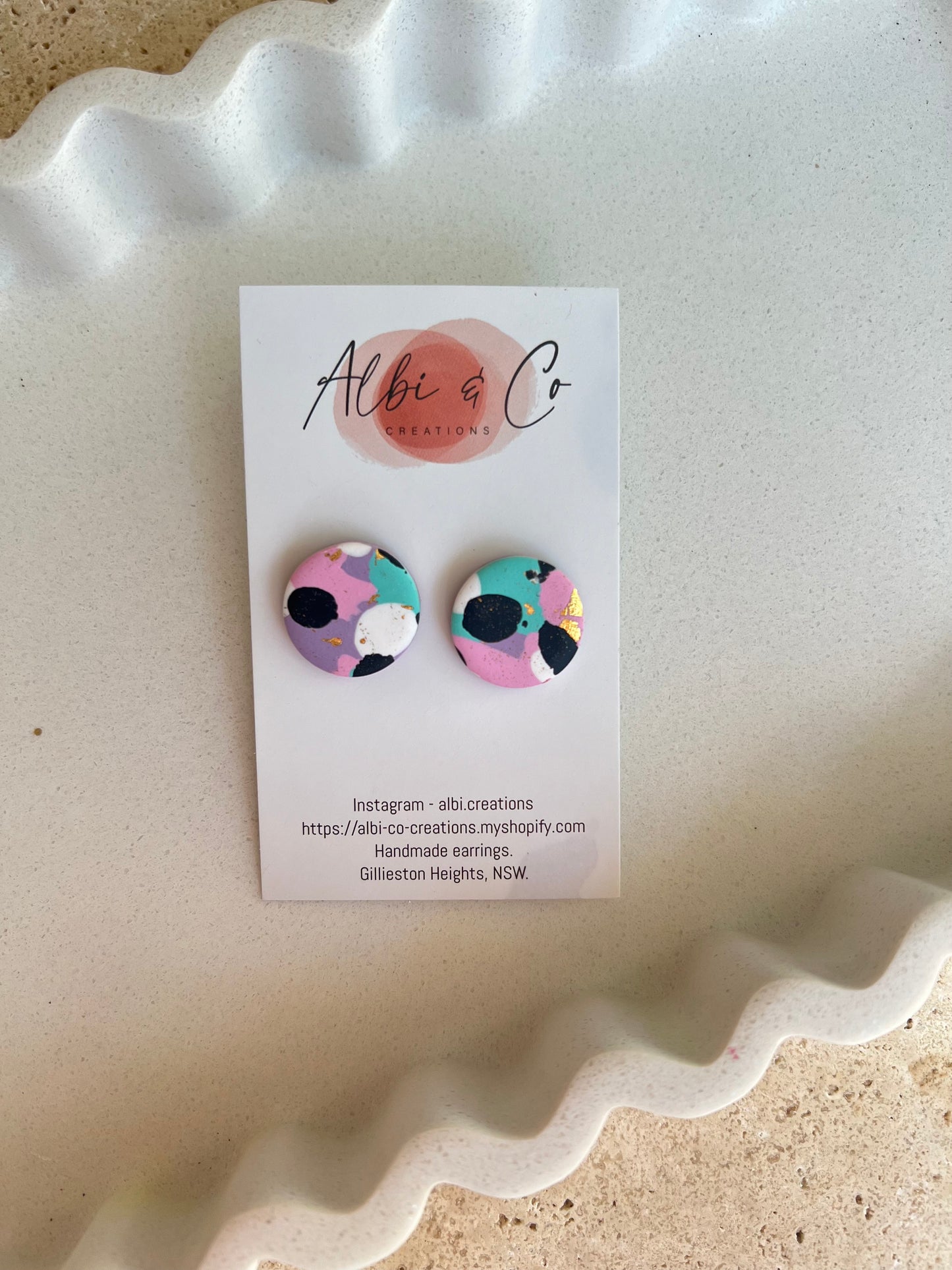 2cm Rainbow Patch Stud