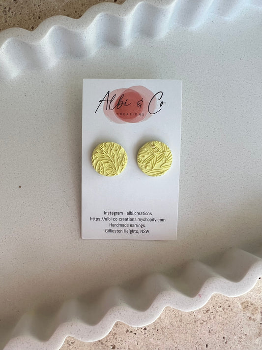2cm Pastel Yellow Sadie Stud