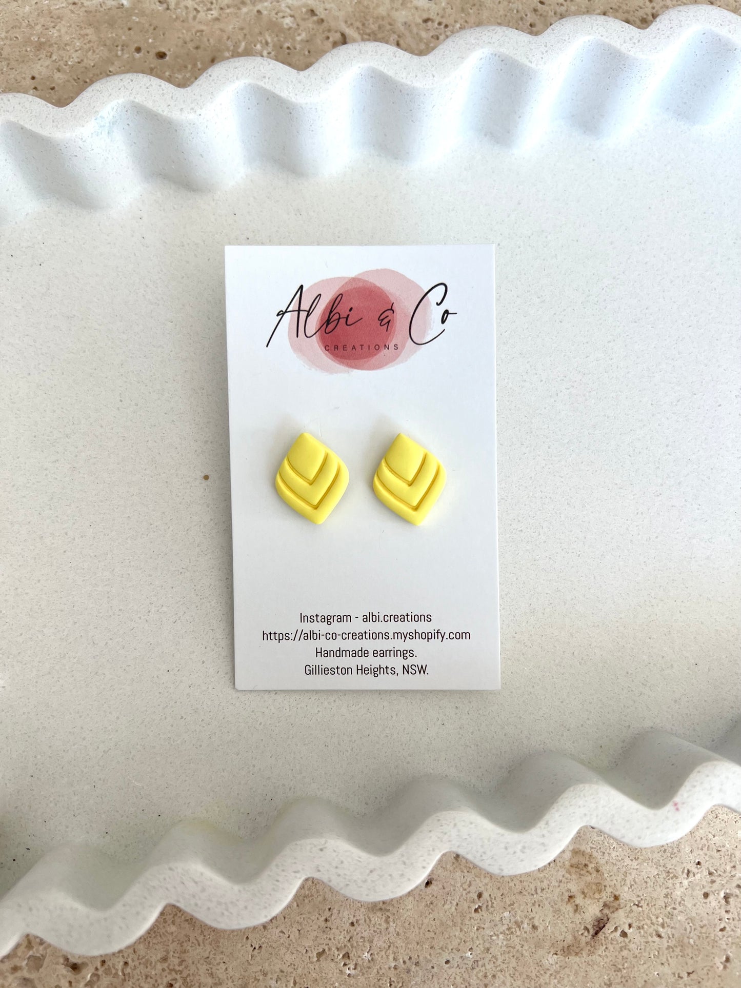 1.5cm Lemon Lila stud