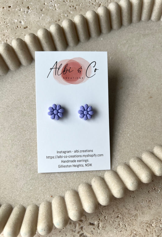 1cm Blurple Flower Stud