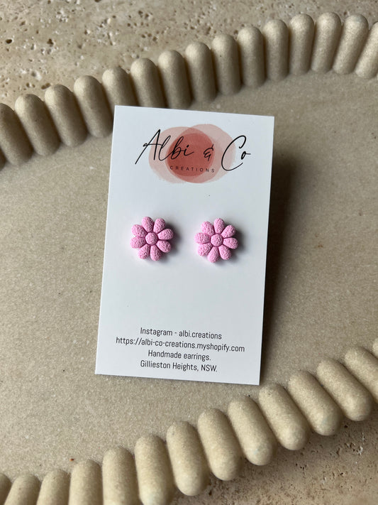 1.5cm Pink Flower Stud
