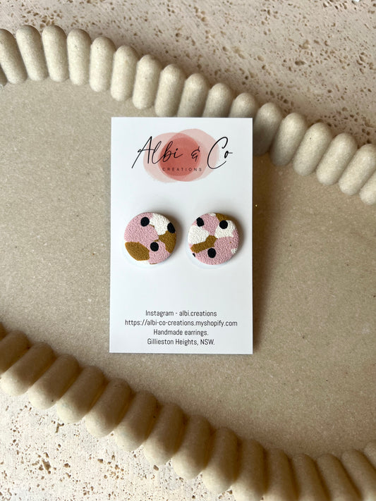 2cm Patch Stud