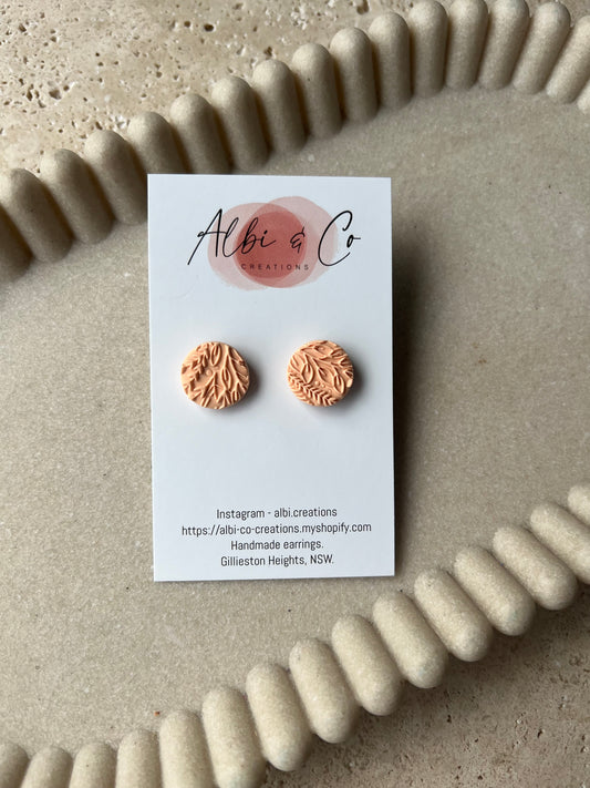 1.5cm Peach Sadie Stud