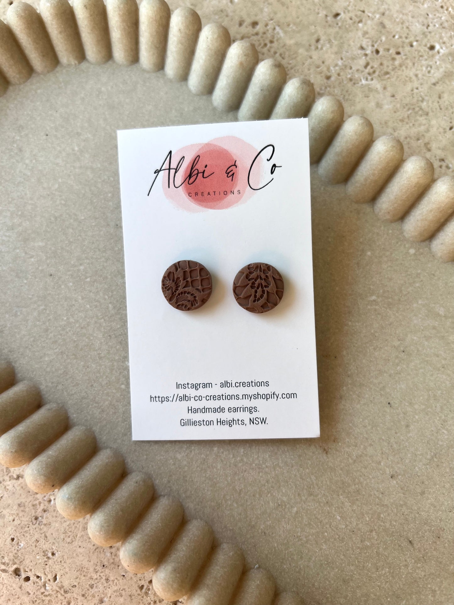 1.5cm Chocolate Brown Lace Stud