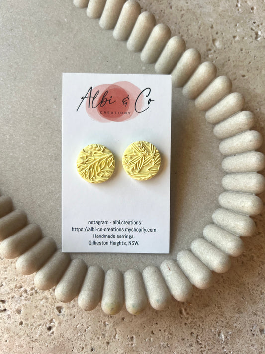2cm Pastel Yellow Sadie Stud